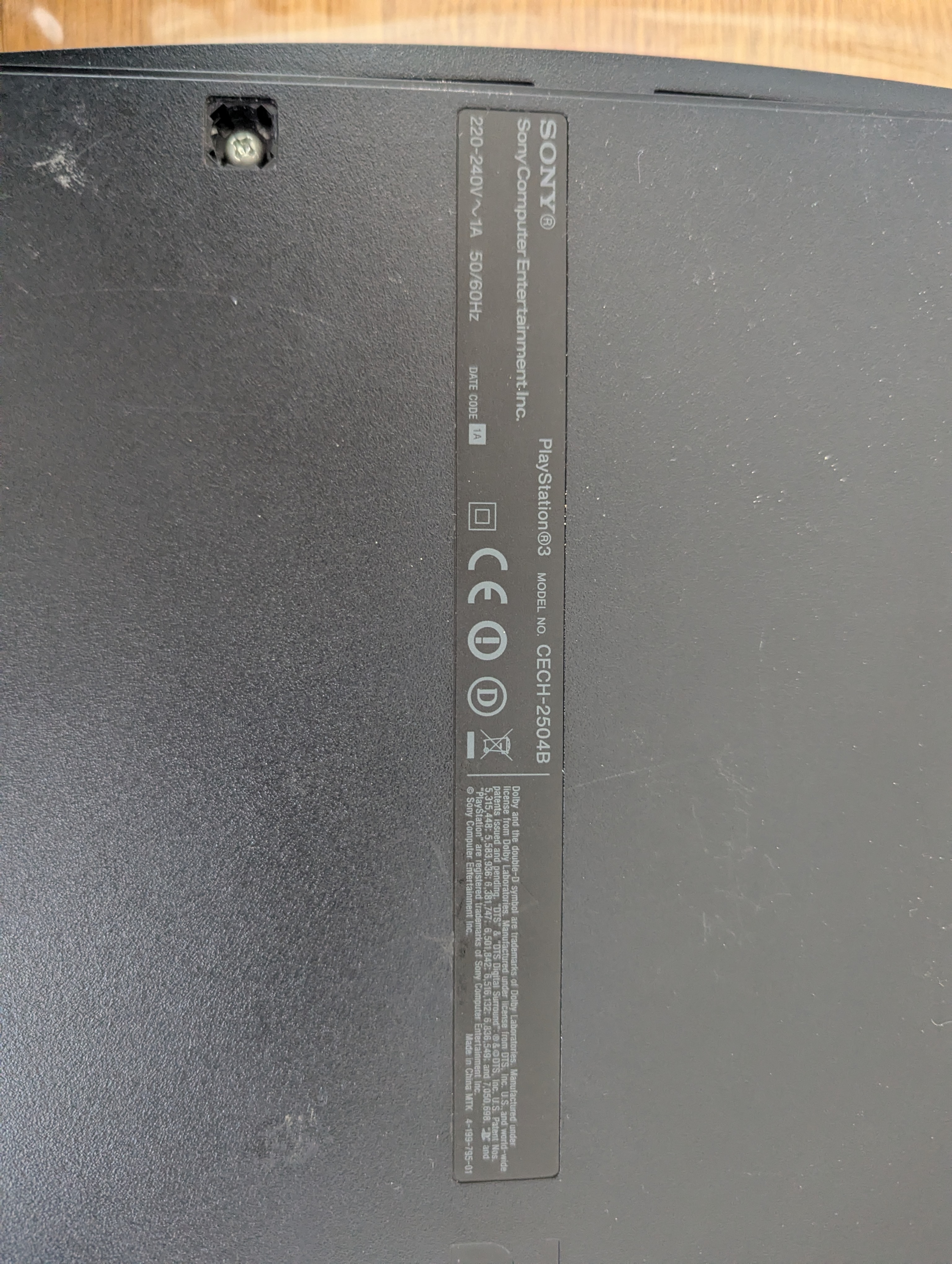 Sony PlayStation 3 Slim (2) Sony PlayStation 3 Slim (2)